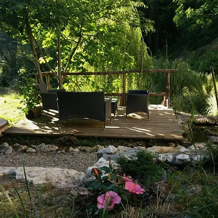Villa 1-Bed Countryside Villa 3km from Massa Martana *